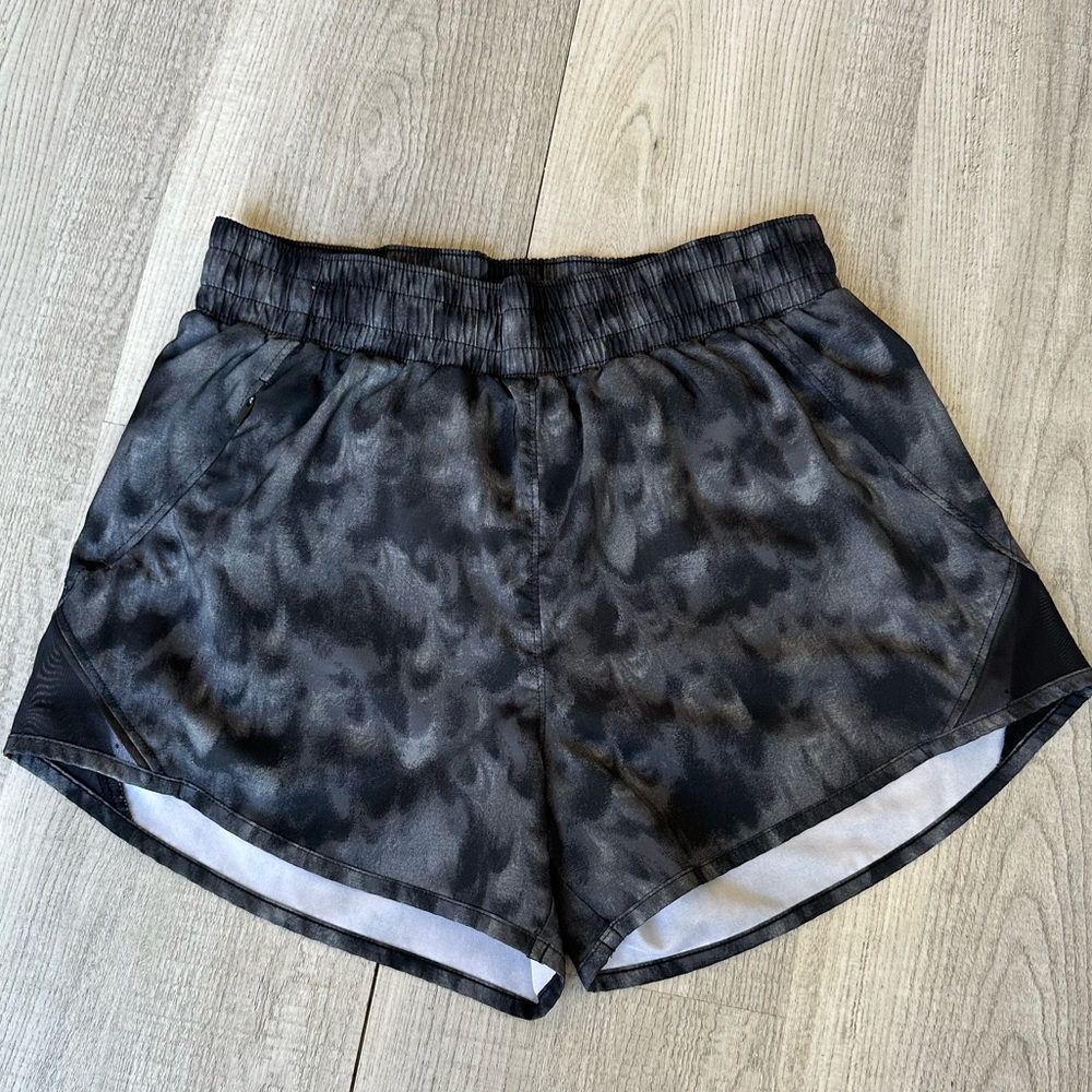 All In Motion Tye Dye Running Shorts Size XS NWOT - Picture 2 of 11